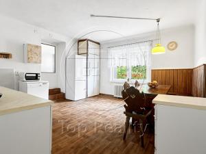 Prodej bytu 4+1, Karlovy Vary, Pražská silnice, 115 m2