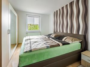 Prodej rodinného domu, Roudné, Zahradní, 72 m2