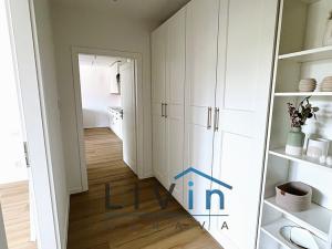 Pronájem bytu 2+kk, Olomouc, Aksamitova, 52 m2