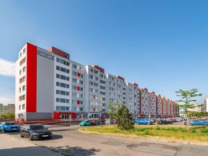 Prodej bytu 4+kk, Praha - Horní Měcholupy, Milánská, 92 m2