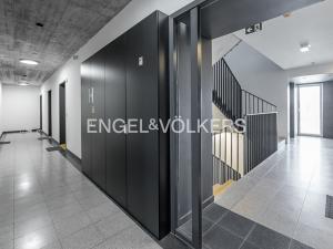 Pronájem bytu 1+kk, Praha - Libeň, Novovysočanská, 26 m2