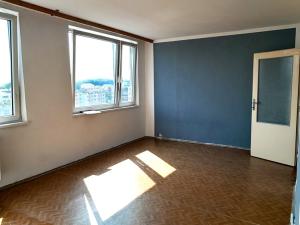 Pronájem bytu 1+kk, Praha - Hloubětín, Kardašovská, 33 m2