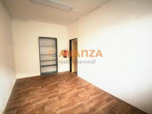 Pronájem bytu 2+kk, Děčín, Husovo nám., 51 m2