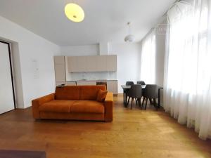 Prodej bytu 3+kk, Praha - Smíchov, Grafická, 69 m2