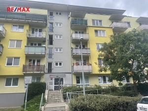 Pronájem bytu 3+kk, Praha - Čakovice, Blachutova, 68 m2