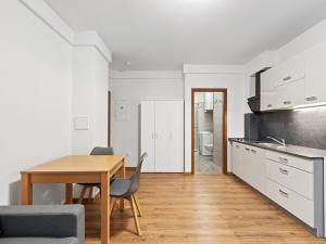 Prodej bytu 1+kk, Praha - Hloubětín, Kukelská, 23 m2