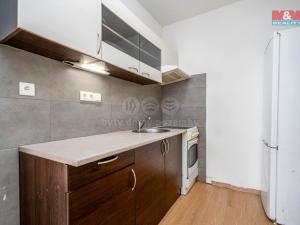 Pronájem bytu 2+kk, Praha, Pšenčíkova, 42 m2