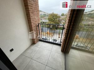 Pronájem bytu 1+kk, Praha - Smíchov, U Lihovaru, 32 m2