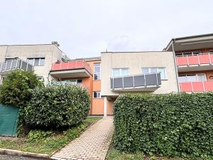 Prodej bytu 1+kk, Praha - Dolní Měcholupy, V Osikách, 40 m2