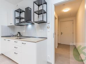 Pronájem bytu 1+kk, Praha - Strašnice, Počernická, 26 m2