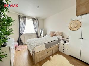 Prodej bytu 2+kk, Praha - Zličín, Hevlínská, 59 m2