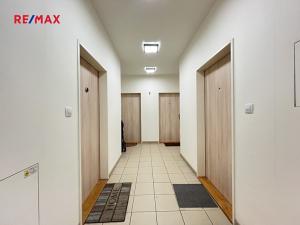 Prodej bytu 2+kk, Praha - Zličín, Hevlínská, 59 m2