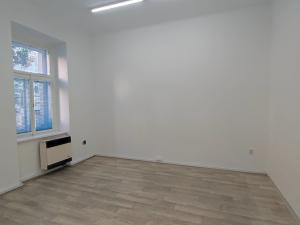 Prodej bytu 3+1, Praha - Karlín, Pernerova, 89 m2