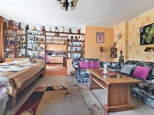 Prodej rodinného domu, Zbuzany, Uhelná, 182 m2