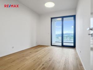 Pronájem bytu 2+kk, Praha - Smíchov, Podbělohorská, 62 m2