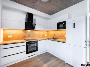 Pronájem bytu 2+kk, Praha - Třeboradice, U Slaviborského dvora, 61 m2