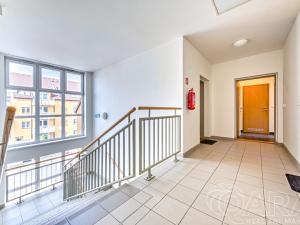 Pronájem bytu 1+kk, Praha - Písnice, Švihovská, 32 m2