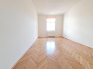 Pronájem bytu 2+kk, Praha - Vinohrady, Korunní, 48 m2