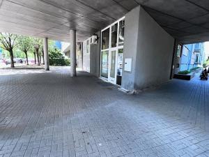 Prodej obchodního prostoru, Praha - Letňany, Chotěšovská, 86 m2