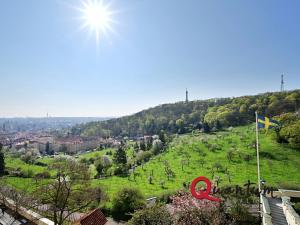 Pronájem kanceláře, Praha - Hradčany, Loretánské náměstí, 23 m2