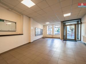 Pronájem bytu 2+kk, Jablonec nad Nisou, Anenské náměstí, 56 m2