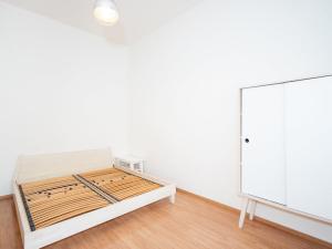 Pronájem bytu 2+kk, Praha - Žižkov, U kněžské louky, 41 m2