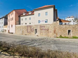 Pronájem bytu 1+kk, Jindřichův Hradec - Jindřichův Hradec I, nám. Míru, 35 m2