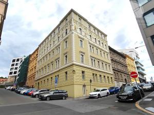 Prodej bytu 3+kk, Praha - Smíchov, Kmochova, 69 m2