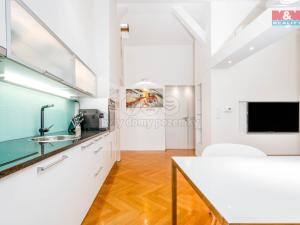 Prodej bytu 2+kk, Praha - Smíchov, Na Celné, 92 m2