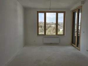 Prodej bytu 2+kk, Praha - Radlice, U Komína, 54 m2