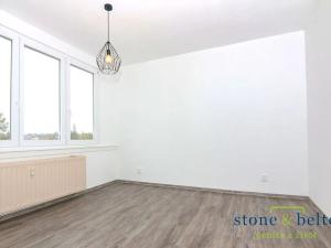 Prodej bytu 3+1, Pacov, Sídliště Míru, 74 m2