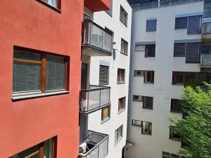 Pronájem bytu 2+kk, Praha - Podolí, Nedvědovo náměstí, 76 m2