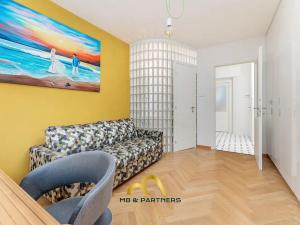 Pronájem bytu 2+kk, Praha - Holešovice, U smaltovny, 50 m2