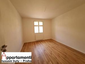 Pronájem bytu 3+kk, Praha - Smíchov, Plzeňská, 62 m2