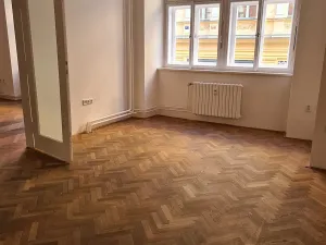 Pronájem bytu 4+1, Praha - Staré Město, Celetná, 90 m2