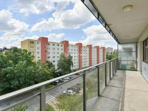 Pronájem bytu 2+kk, Praha - Vokovice, Irská, 60 m2