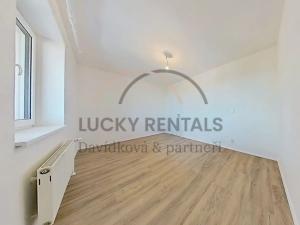 Pronájem bytu 3+kk, Praha - Smíchov, Pod Děvínem, 95 m2