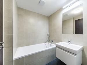 Prodej bytu 3+kk, Praha - Hlubočepy, Wassermannova, 70 m2