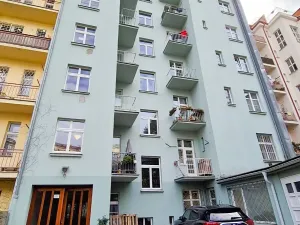 Pronájem bytu 3+kk, Praha - Bubeneč, Uralská, 155 m2