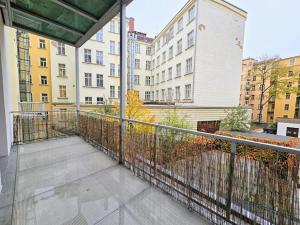 Pronájem bytu 2+kk, Praha - Vinohrady, Laubova, 89 m2