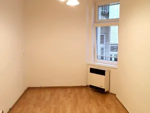 Pronájem bytu 2+kk, Praha - Smíchov, U Nikolajky, 44 m2