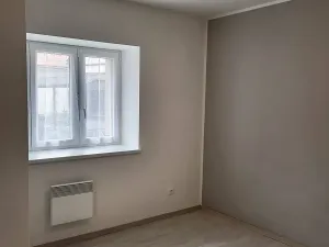 Pronájem bytu 1+kk, Chlumec nad Cidlinou, 28 m2