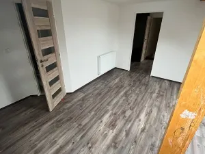 Prodej bytu 3+kk, Králův Dvůr, Na Lucberku, 122 m2