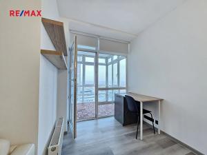 Pronájem bytu 2+kk, Praha - Strašnice, Vinohradská, 58 m2