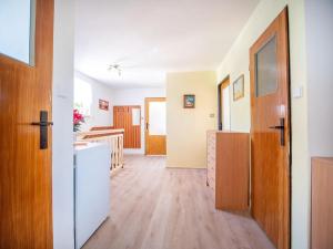 Prodej rodinného domu, Dobšín, 308 m2