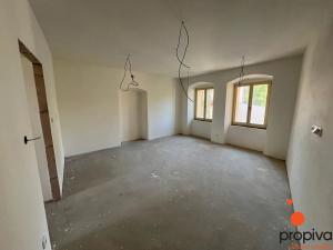 Prodej bytu 2+1, Kutná Hora, Jungmannovo náměstí, 63 m2