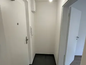 Pronájem bytu 1+kk, Tuchoměřice, V Kněžívce, 22 m2