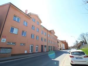 Pronájem bytu 2+kk, Šestajovice, Komenského, 41 m2