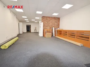 Prodej obchodního prostoru, Slaný, Třebízského, 140 m2