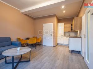 Pronájem bytu 2+kk, Karlovy Vary, Moskevská, 49 m2